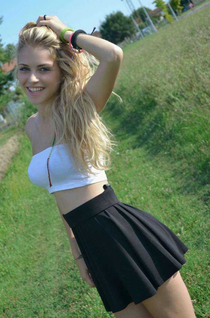 Фото симпатичных девушек из социальных сетей