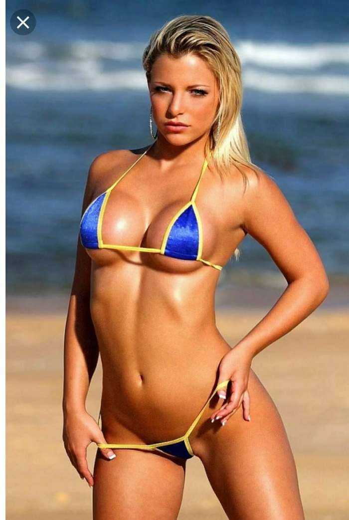 Девушки в мини бикини на фото