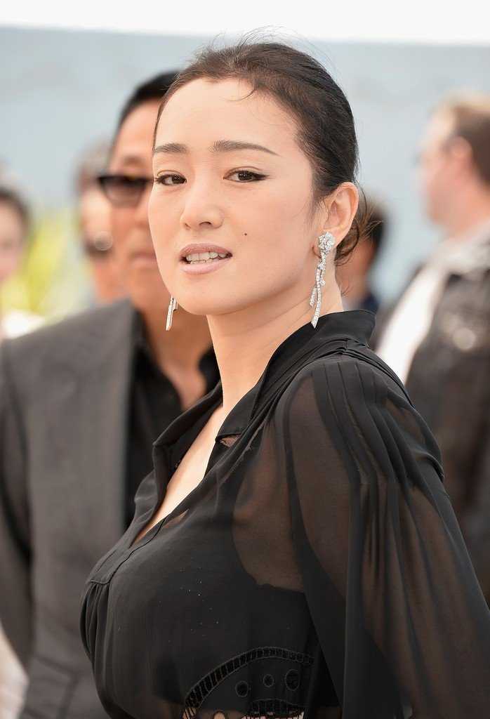 Гун Ли на фото