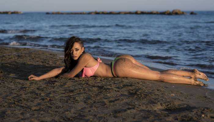 Пляжные девушки на фото