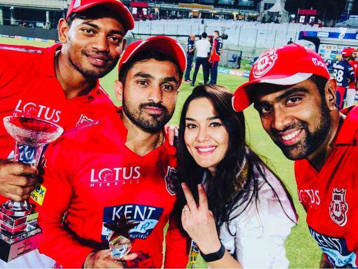 Прити Зинта (фото из Инстаграм)