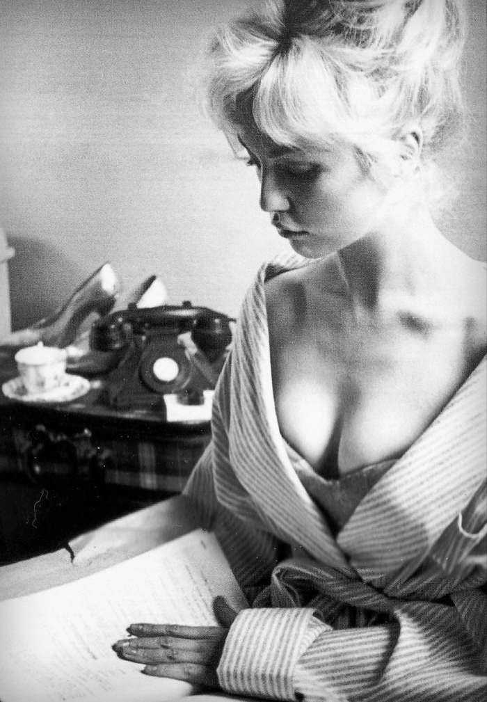 Милен Демонжо на фото