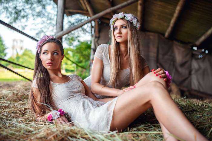 Красивые сельские девушки
