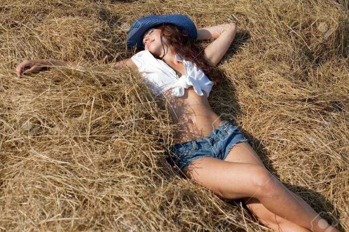 Красивые сельские девушки