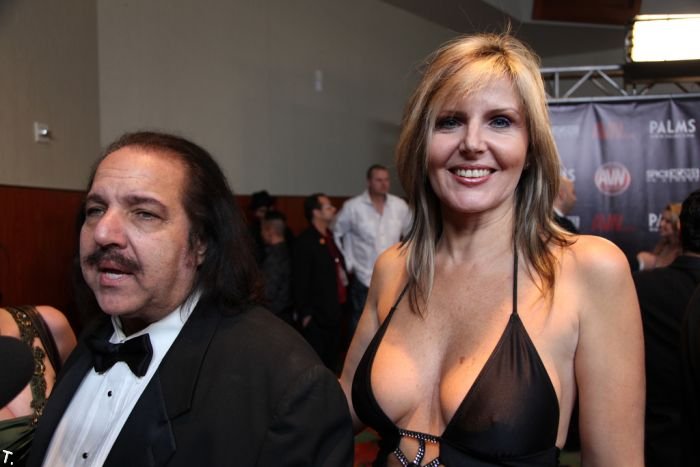 Девушки с AVN 2010 (96 фото) Девушки с AVN 2010 (96 фото)