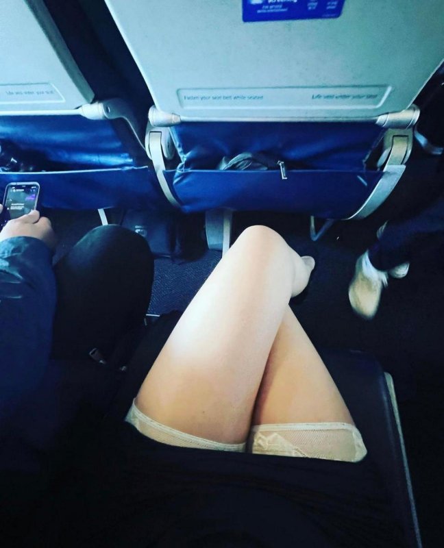 Стюардесса откровенно фото