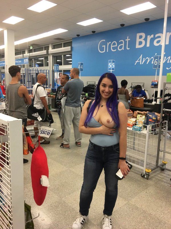 Студентки на откровенных фото