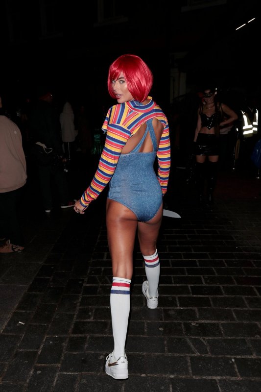 Звезды Голливуда в сексуальных нарядах на Хэллоуин