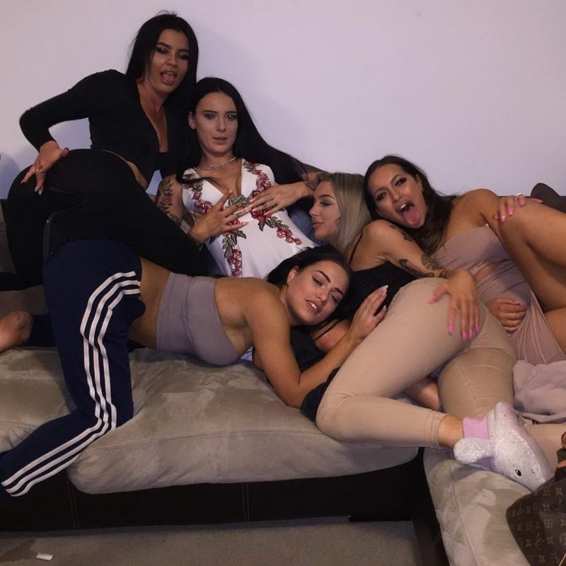 Откровенные фото красивых студенток