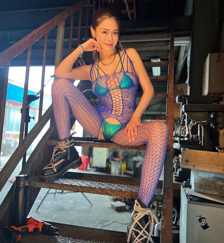 Аппетитная японочка Мэри Тачибана