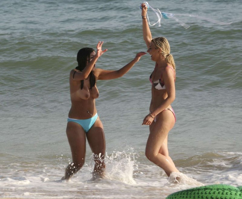 Очень красивые раздетые девушки